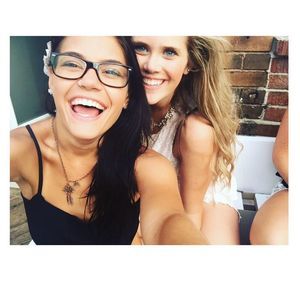 Meet your Posher, Lindsey